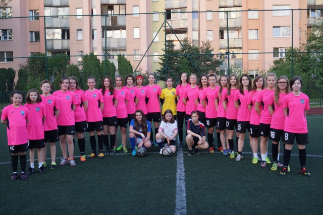 Piłka nożna dla dziewczyn Warszawa Bemowo oraz Ursynów